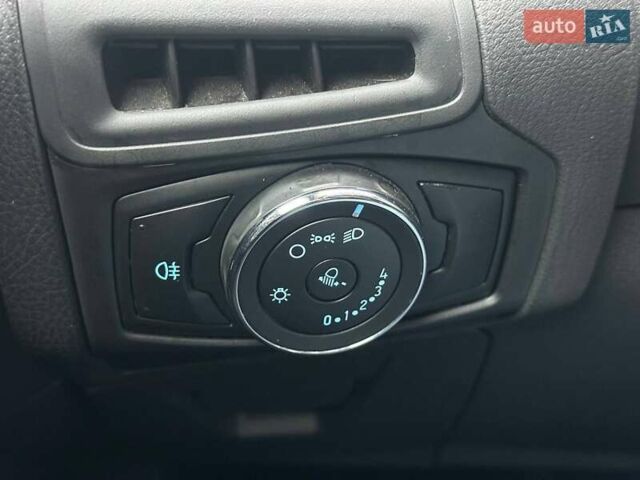 Серый Форд Фокус, объемом двигателя 1 л и пробегом 157 тыс. км за 7990 $, фото 18 на Automoto.ua