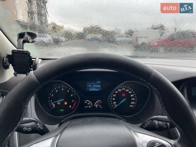 Форд Фокус 2013 в Львове на Automoto.ua Серый Форд Фокус, объемом двигателя 1 л и пробегом 191 тыс. км за 8500 $, фото 1 на Automoto.ua