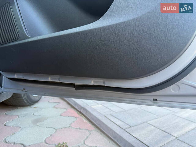Серый Форд Фокус, объемом двигателя 1.6 л и пробегом 88 тыс. км за 8700 $, фото 17 на Automoto.ua