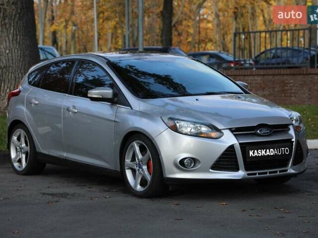 Серый Форд Фокус, объемом двигателя 2 л и пробегом 122 тыс. км за 5999 $, фото 2 на Automoto.ua