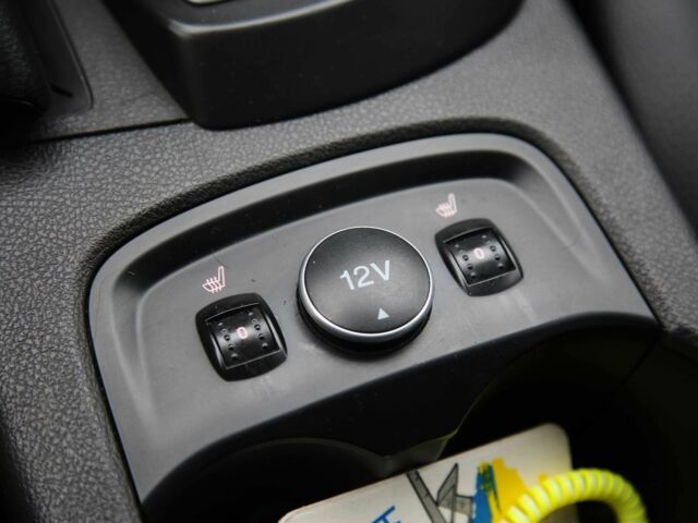 Сірий Форд Фокус, об'ємом двигуна 2 л та пробігом 163 тис. км за 7600 $, фото 19 на Automoto.ua