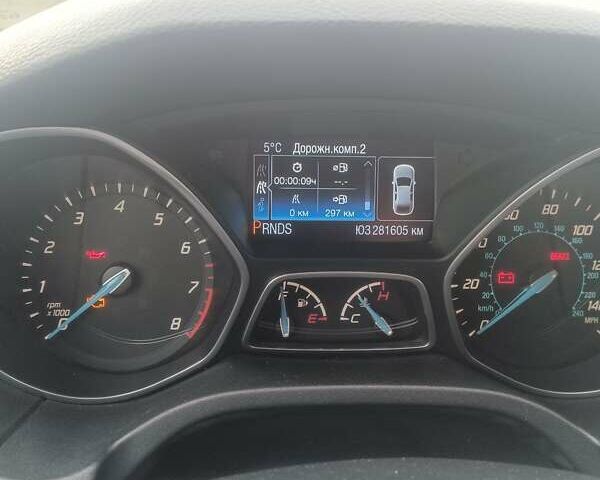 Серый Форд Фокус, объемом двигателя 2 л и пробегом 283 тыс. км за 7900 $, фото 9 на Automoto.ua