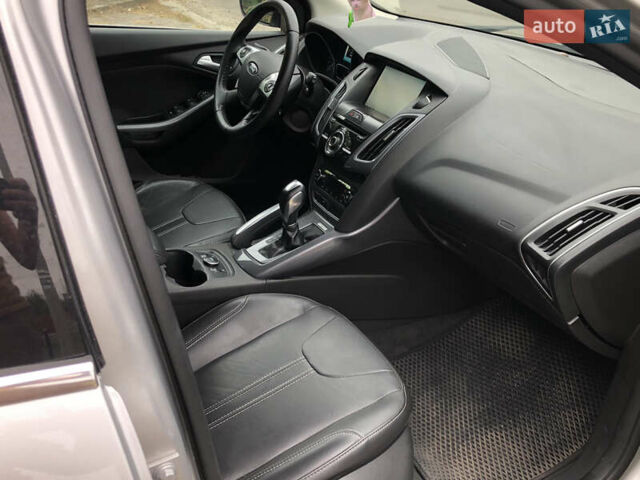 Сірий Форд Фокус, об'ємом двигуна 2 л та пробігом 205 тис. км за 5999 $, фото 18 на Automoto.ua