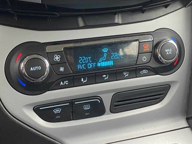 Сірий Форд Фокус, об'ємом двигуна 1.6 л та пробігом 199 тис. км за 6490 $, фото 17 на Automoto.ua