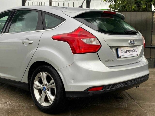 Сірий Форд Фокус, об'ємом двигуна 1.6 л та пробігом 199 тис. км за 6490 $, фото 7 на Automoto.ua