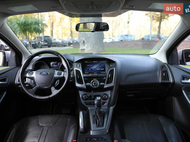 Серый Форд Фокус, объемом двигателя 2 л и пробегом 122 тыс. км за 5999 $, фото 11 на Automoto.ua