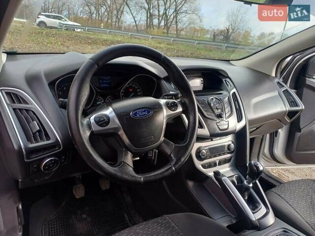 Сірий Форд Фокус, об'ємом двигуна 1 л та пробігом 136 тис. км за 7000 $, фото 11 на Automoto.ua
