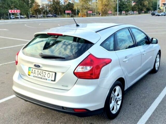 Сірий Форд Фокус, об'ємом двигуна 1 л та пробігом 175 тис. км за 6100 $, фото 6 на Automoto.ua
