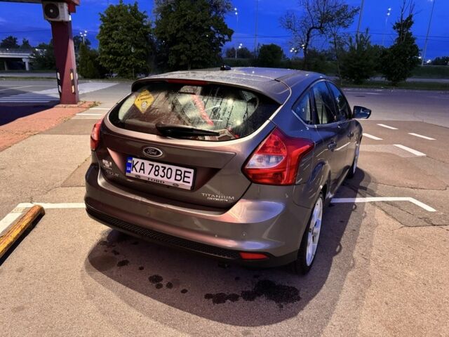 Сірий Форд Фокус, об'ємом двигуна 2 л та пробігом 234 тис. км за 10000 $, фото 1 на Automoto.ua