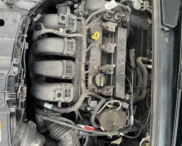 Форд Фокус 2013 у Львові на Automoto.ua Сірий Форд Фокус, об'ємом двигуна 2 л та пробігом 128 тис. км за 8000 $, фото 18 на Automoto.ua