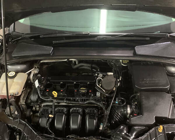 Серый Форд Фокус, объемом двигателя 2 л и пробегом 215 тыс. км за 8500 $, фото 14 на Automoto.ua