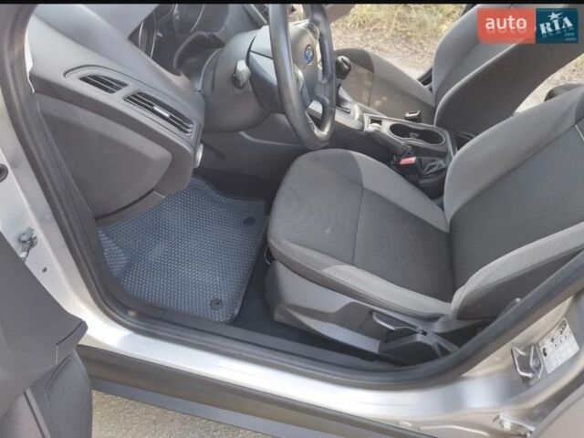Сірий Форд Фокус, об'ємом двигуна 1 л та пробігом 87 тис. км за 7499 $, фото 10 на Automoto.ua