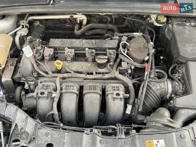 Форд Фокус 2013 у Львові на Automoto.ua Сірий Форд Фокус, об'ємом двигуна 2 л та пробігом 128 тис. км за 8000 $, фото 19 на Automoto.ua