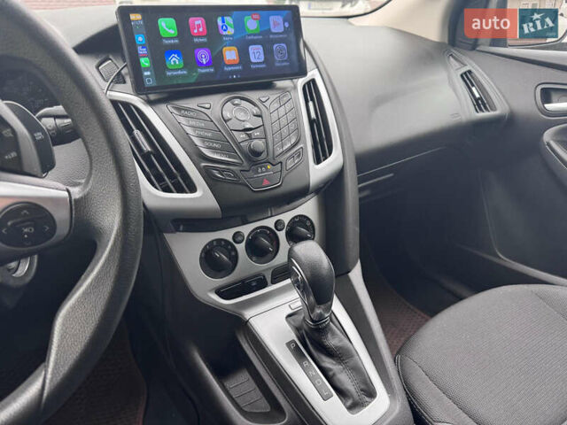 Серый Форд Фокус, объемом двигателя 2 л и пробегом 155 тыс. км за 7000 $, фото 6 на Automoto.ua