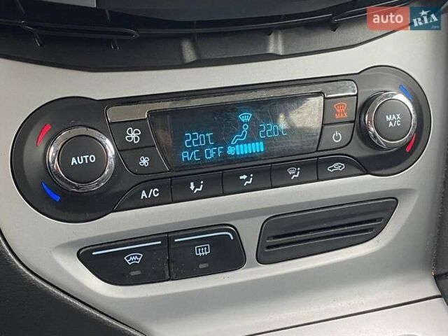 Серый Форд Фокус, объемом двигателя 1.6 л и пробегом 199 тыс. км за 6490 $, фото 17 на Automoto.ua