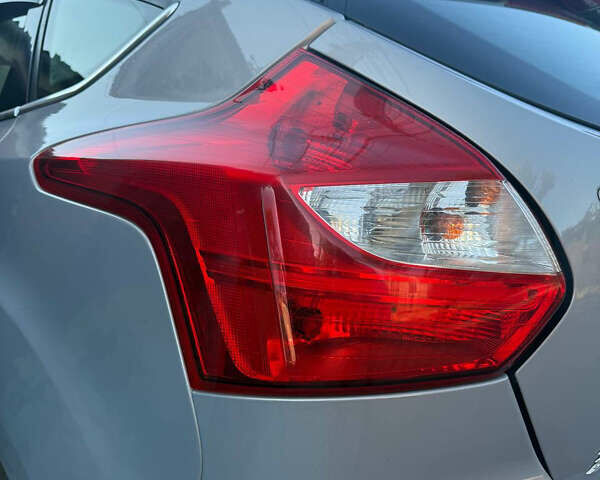 Серый Форд Фокус, объемом двигателя 1.6 л и пробегом 88 тыс. км за 8700 $, фото 27 на Automoto.ua