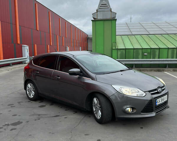 Серый Форд Фокус, объемом двигателя 2 л и пробегом 187 тыс. км за 8800 $, фото 2 на Automoto.ua
