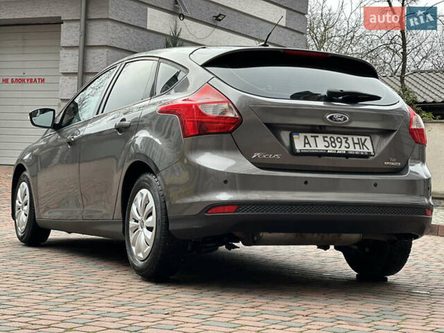 Серый Форд Фокус, объемом двигателя 2 л и пробегом 178 тыс. км за 6450 $, фото 10 на Automoto.ua