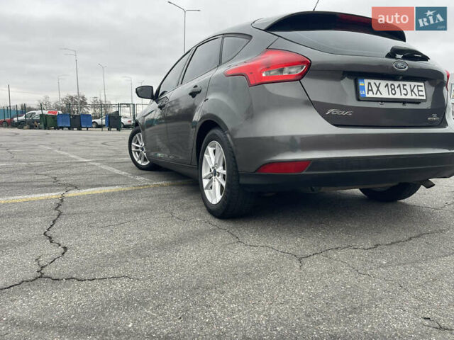 Серый Форд Фокус, объемом двигателя 2 л и пробегом 130 тыс. км за 7700 $, фото 9 на Automoto.ua