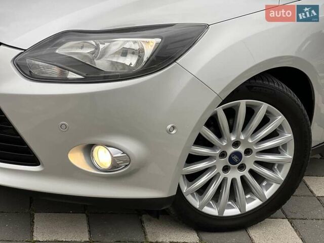 Форд Фокус 2014 в Стрые на Automoto.ua Серый Форд Фокус, объемом двигателя 1.6 л и пробегом 197 тыс. км за 9350 $, фото 18 на Automoto.ua