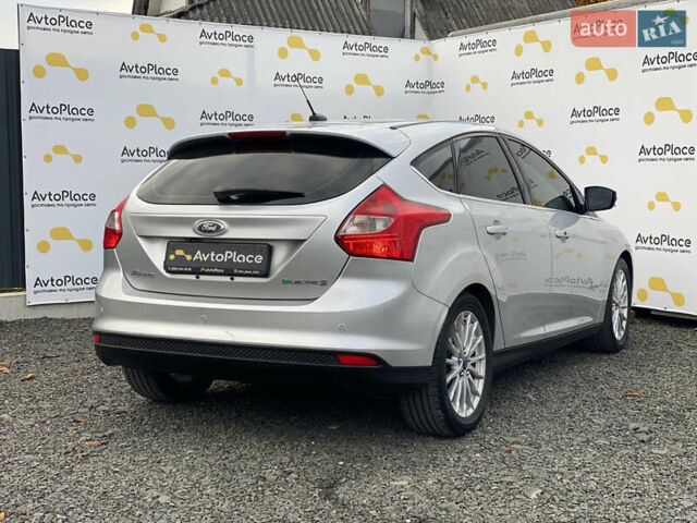 Сірий Форд Фокус, об'ємом двигуна 0 л та пробігом 106 тис. км за 6700 $, фото 82 на Automoto.ua