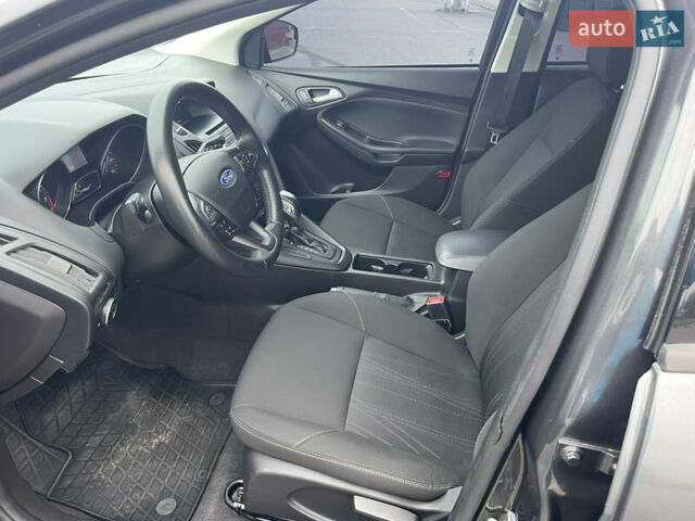 Серый Форд Фокус, объемом двигателя 2 л и пробегом 130 тыс. км за 7700 $, фото 11 на Automoto.ua