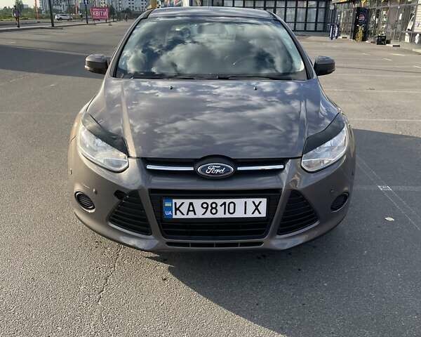 Серый Форд Фокус, объемом двигателя 1 л и пробегом 207 тыс. км за 6300 $, фото 1 на Automoto.ua