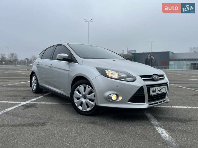 Серый Форд Фокус, объемом двигателя 1.56 л и пробегом 226 тыс. км за 7900 $, фото 2 на Automoto.ua