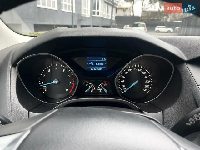 Сірий Форд Фокус, об'ємом двигуна 1 л та пробігом 129 тис. км за 6499 $, фото 16 на Automoto.ua