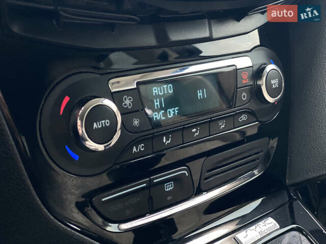 Серый Форд Фокус, объемом двигателя 0 л и пробегом 106 тыс. км за 6700 $, фото 24 на Automoto.ua