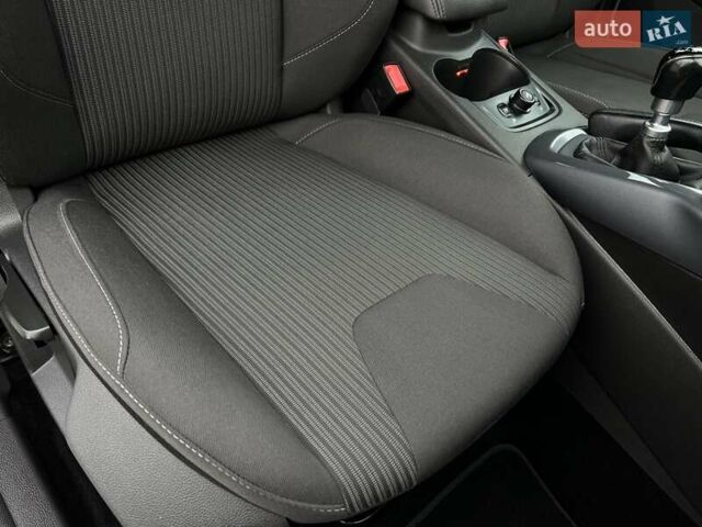 Форд Фокус 2014 в Стрые на Automoto.ua Серый Форд Фокус, объемом двигателя 1.6 л и пробегом 197 тыс. км за 9350 $, фото 115 на Automoto.ua
