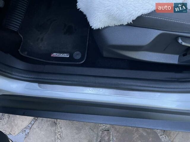 Серый Форд Фокус, объемом двигателя 1.6 л и пробегом 198 тыс. км за 9800 $, фото 19 на Automoto.ua