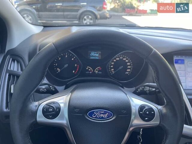 Серый Форд Фокус, объемом двигателя 1.56 л и пробегом 155 тыс. км за 8100 $, фото 12 на Automoto.ua