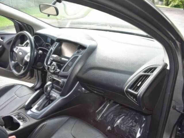 Сірий Форд Фокус, об'ємом двигуна 2 л та пробігом 132 тис. км за 4500 $, фото 12 на Automoto.ua