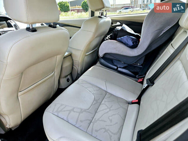 Серый Форд Фокус, объемом двигателя 0 л и пробегом 160 тыс. км за 6800 $, фото 15 на Automoto.ua