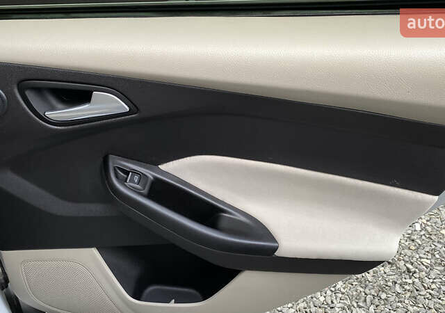 Сірий Форд Фокус, об'ємом двигуна 0 л та пробігом 106 тис. км за 6700 $, фото 40 на Automoto.ua