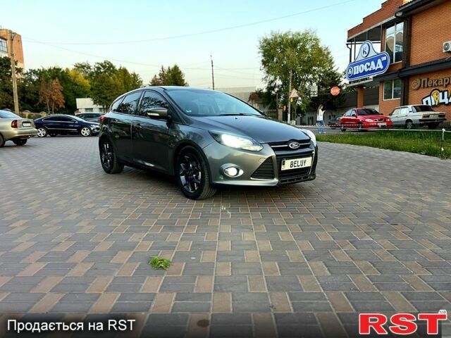Сірий Форд Фокус, об'ємом двигуна 2 л та пробігом 218 тис. км за 6999 $, фото 1 на Automoto.ua