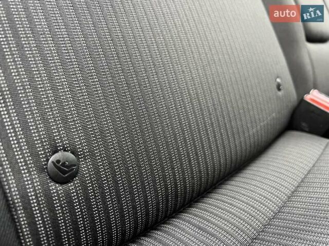 Форд Фокус 2014 в Стрые на Automoto.ua Серый Форд Фокус, объемом двигателя 1.6 л и пробегом 197 тыс. км за 9350 $, фото 101 на Automoto.ua