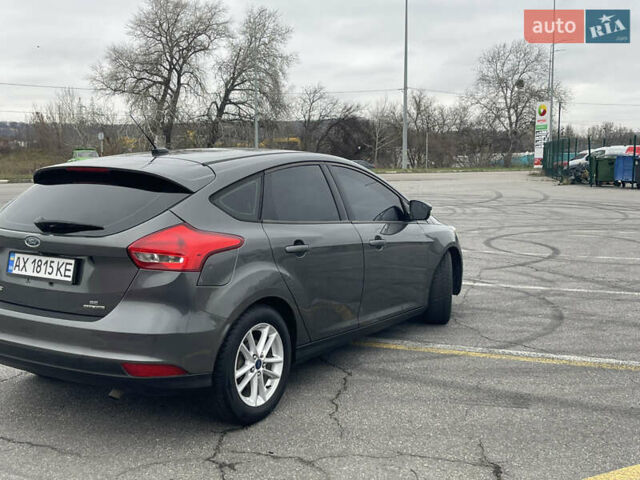 Серый Форд Фокус, объемом двигателя 2 л и пробегом 130 тыс. км за 7700 $, фото 6 на Automoto.ua