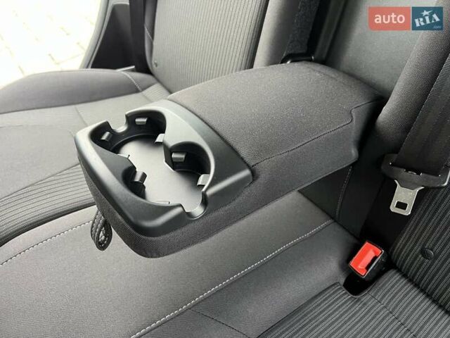 Форд Фокус 2014 в Стрые на Automoto.ua Серый Форд Фокус, объемом двигателя 1.6 л и пробегом 197 тыс. км за 9350 $, фото 95 на Automoto.ua