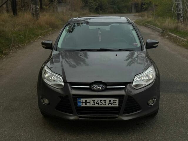 Сірий Форд Фокус, об'ємом двигуна 2 л та пробігом 180 тис. км за 5700 $, фото 2 на Automoto.ua