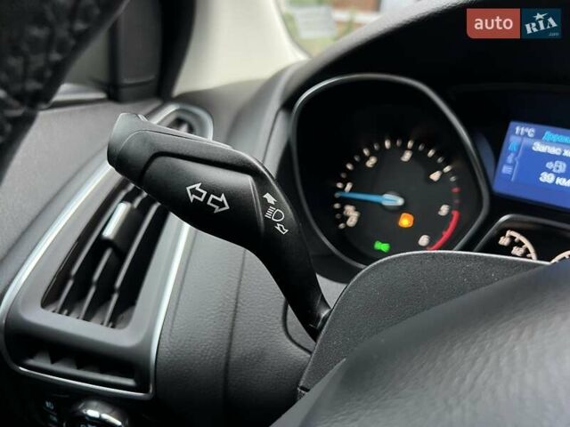 Форд Фокус 2014 в Стрые на Automoto.ua Серый Форд Фокус, объемом двигателя 1.6 л и пробегом 197 тыс. км за 9350 $, фото 129 на Automoto.ua