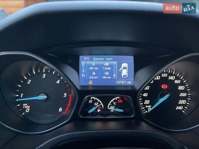 Серый Форд Фокус, объемом двигателя 1.6 л и пробегом 198 тыс. км за 9800 $, фото 25 на Automoto.ua