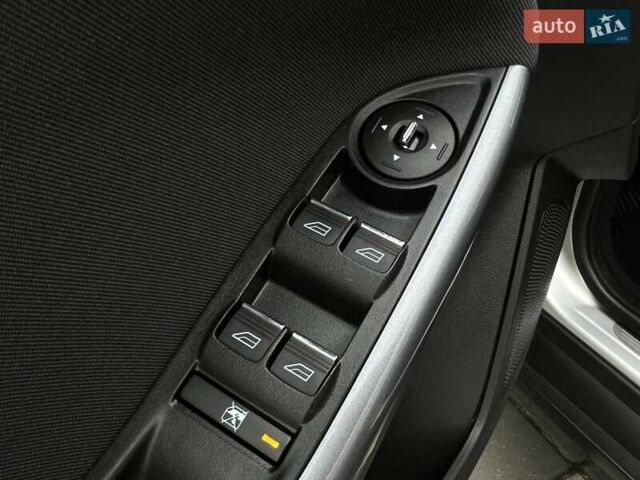 Форд Фокус 2014 в Стрые на Automoto.ua Серый Форд Фокус, объемом двигателя 1.6 л и пробегом 197 тыс. км за 9350 $, фото 85 на Automoto.ua