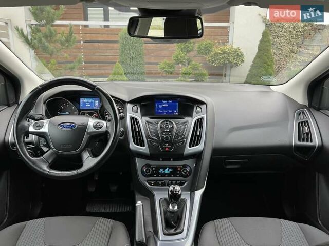 Форд Фокус 2014 в Стрые на Automoto.ua Серый Форд Фокус, объемом двигателя 1.6 л и пробегом 197 тыс. км за 9350 $, фото 120 на Automoto.ua