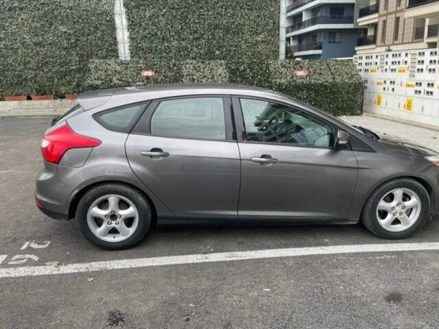 Сірий Форд Фокус, об'ємом двигуна 2 л та пробігом 249 тис. км за 6000 $, фото 2 на Automoto.ua