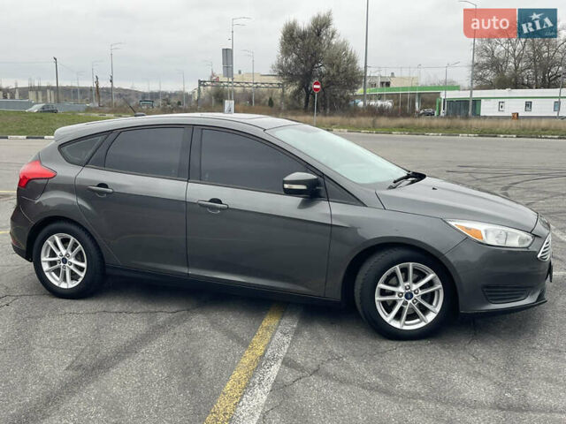 Серый Форд Фокус, объемом двигателя 2 л и пробегом 130 тыс. км за 7700 $, фото 4 на Automoto.ua