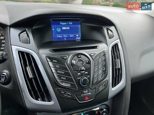 Форд Фокус 2014 в Стрые на Automoto.ua Серый Форд Фокус, объемом двигателя 1.6 л и пробегом 197 тыс. км за 9350 $, фото 134 на Automoto.ua