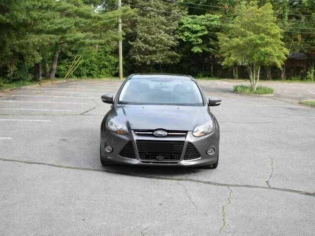 Сірий Форд Фокус, об'ємом двигуна 2 л та пробігом 132 тис. км за 4500 $, фото 2 на Automoto.ua