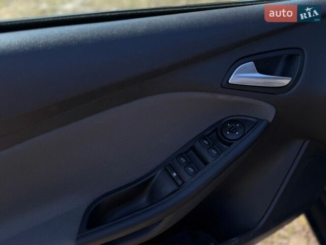 Серый Форд Фокус, объемом двигателя 2 л и пробегом 169 тыс. км за 7999 $, фото 11 на Automoto.ua